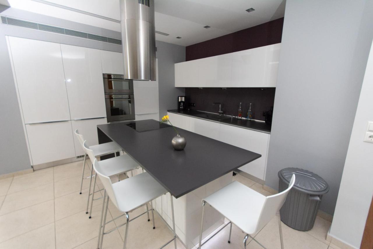 Spacious Fully Equipped 3Bd 2Bath Apt In The Heart Of City With Balconies Ac And Fast Wifi #2 Heraklion Exterior foto