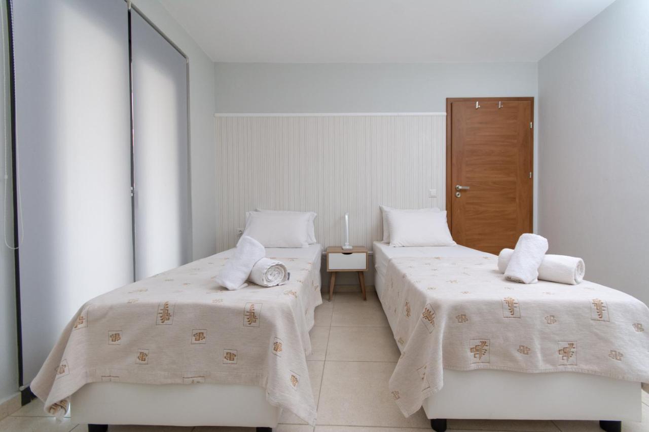 Spacious Fully Equipped 3Bd 2Bath Apt In The Heart Of City With Balconies Ac And Fast Wifi #2 Heraklion Exterior foto